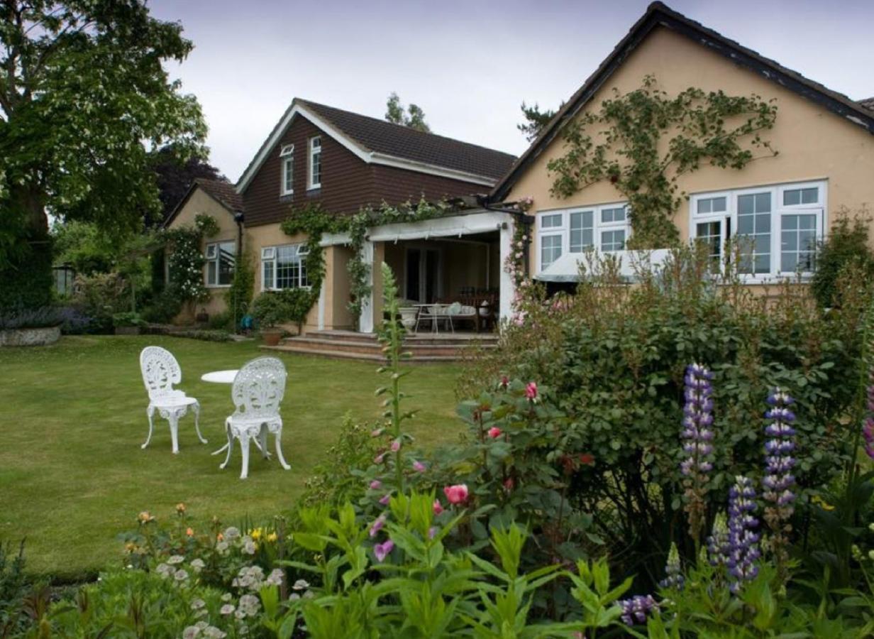 Deverill End Warminster Bagian luar foto